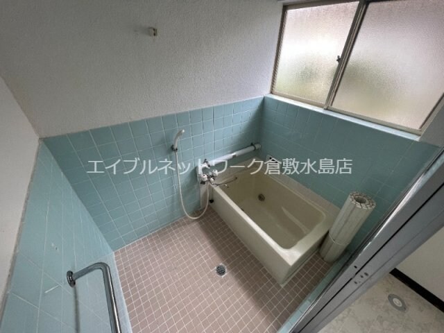 三手戸建の物件内観写真