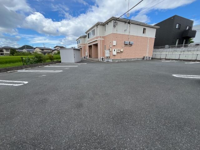 ウィスターリアの物件外観写真