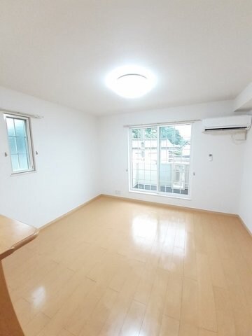 メゾンソレイユ　Ｖの物件内観写真