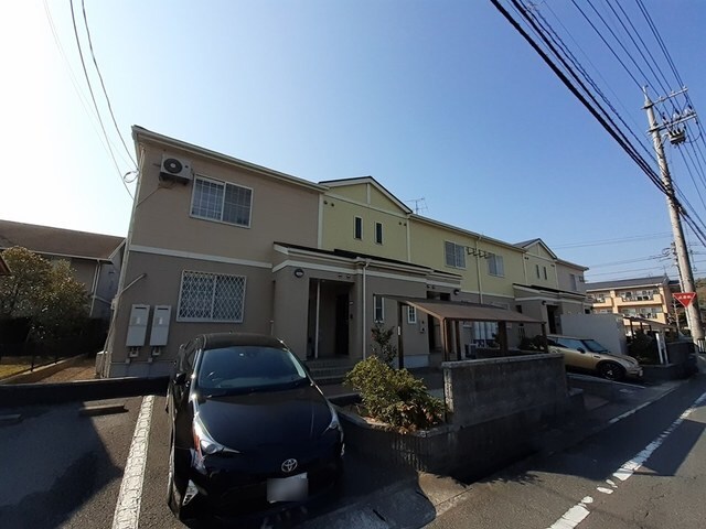 ベルフラワーⅢの物件外観写真