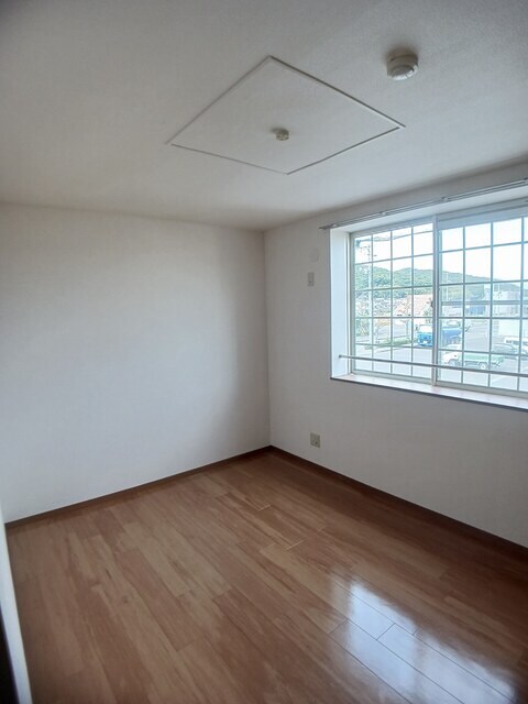 ベルフラワーⅢの物件内観写真