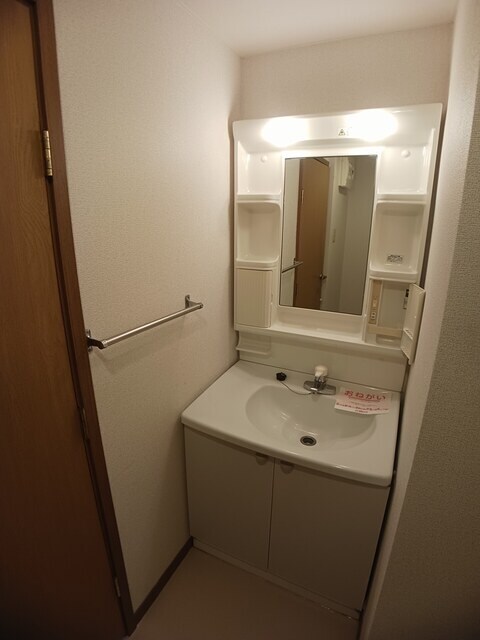 ベルフラワーⅢの物件内観写真