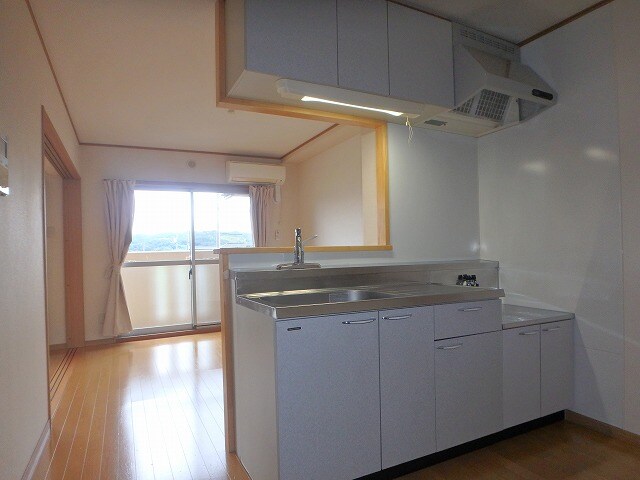 ユーミー川辺の物件内観写真