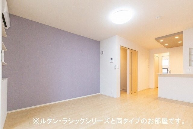 エムズガーデンＢの物件内観写真