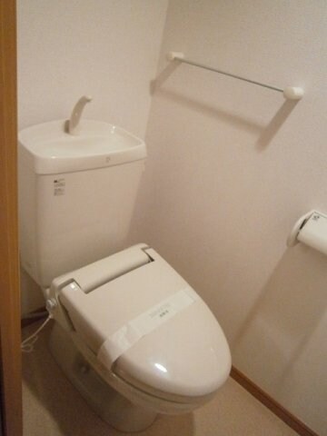 サン・スプリングメゾンＡの物件内観写真