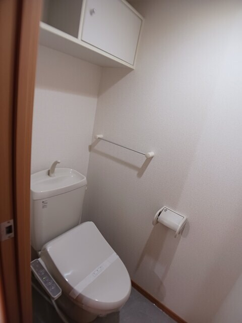 サン・スプリングメゾンＡの物件内観写真