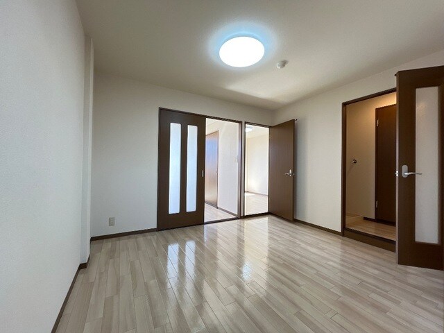 ロイヤルハイツ６９２の物件内観写真