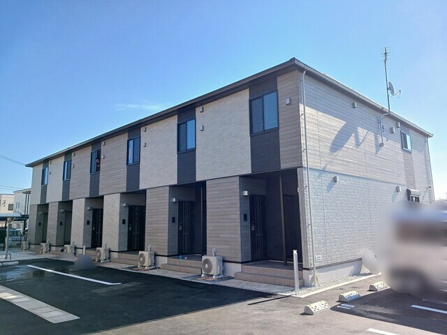 アルモ　ドゥーエの物件外観写真