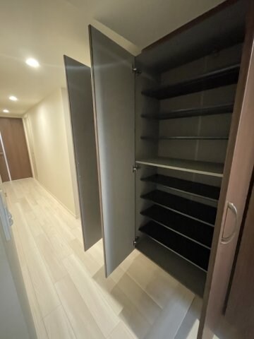 ビ・ウェル酒津公園　グリーンコートの物件内観写真