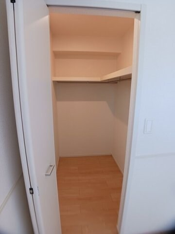 エテルナ　ナリッシュ　Ⅱの物件内観写真