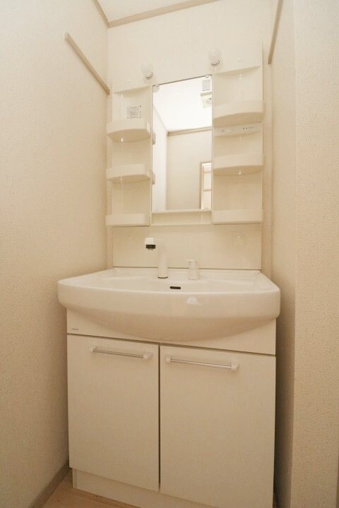 ベネフィス白楽町の物件内観写真