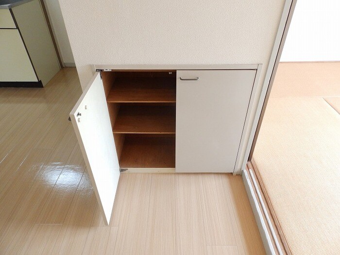 プレジール小崎の物件内観写真