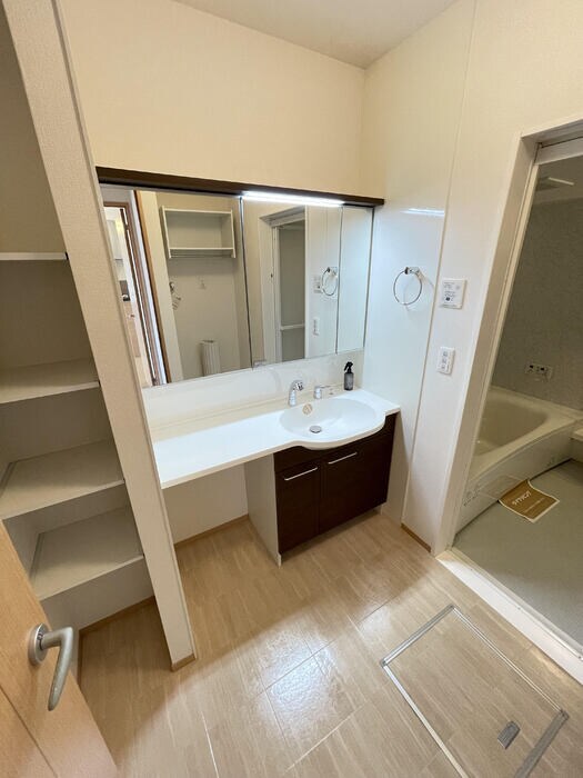 パークサイドレジデンスの物件内観写真