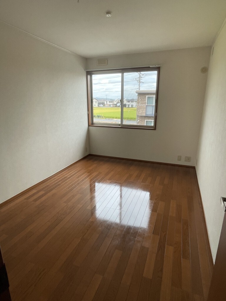 ハートフルユーナⅡの物件内観写真