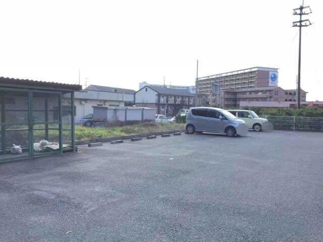 レインボーハイツ　B棟　の物件外観写真