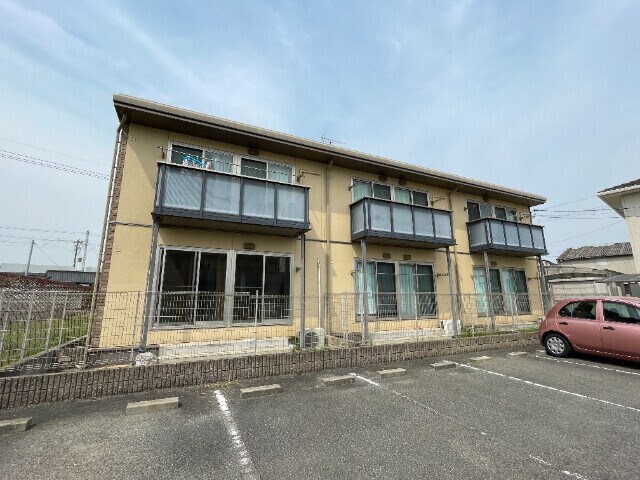 イエンビュ沖　Ａの物件外観写真