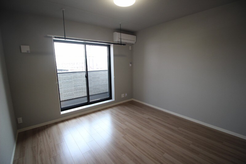 STELLA　BASEの物件内観写真