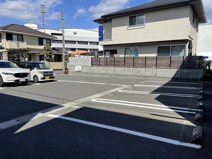 シャルマンの物件外観写真