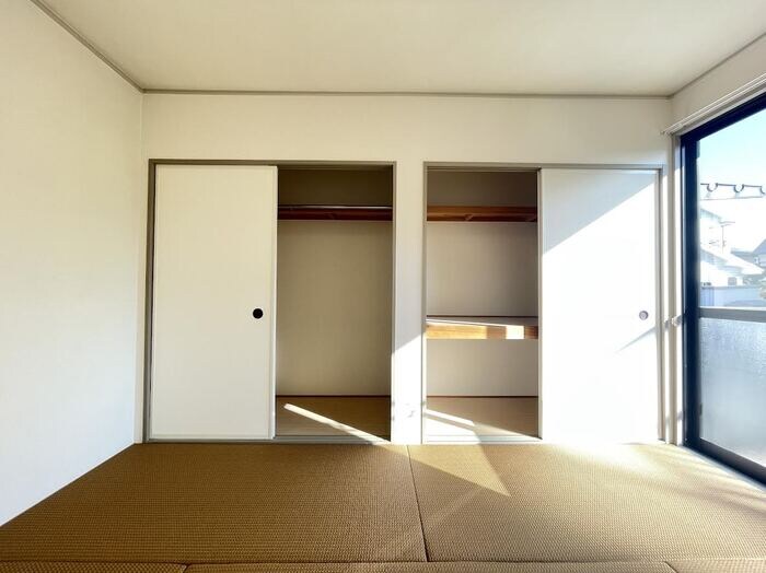 ロイヤルパレス新倉　B棟の物件内観写真