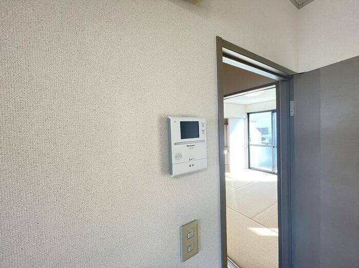 ロイヤルパレス新倉　B棟の物件内観写真