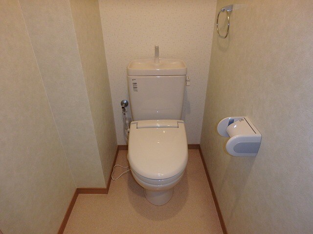 ユーミー川辺の物件内観写真