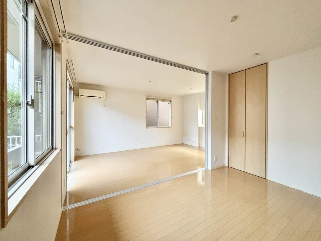 ソレアード　Ａ棟の物件内観写真