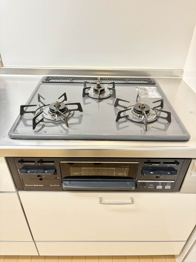 ソレアード　Ａ棟の物件内観写真