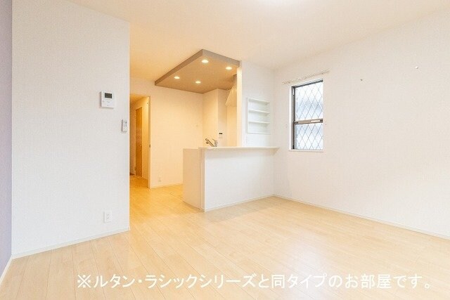 エムズガーデンＢの物件内観写真