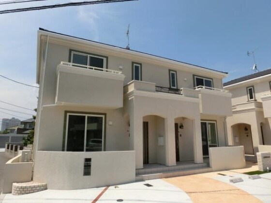 untrois.unの物件外観写真