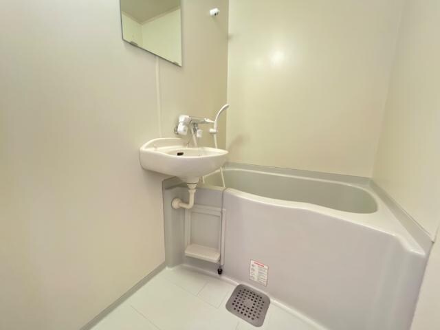 コンフォース亀山Ⅰの物件内観写真