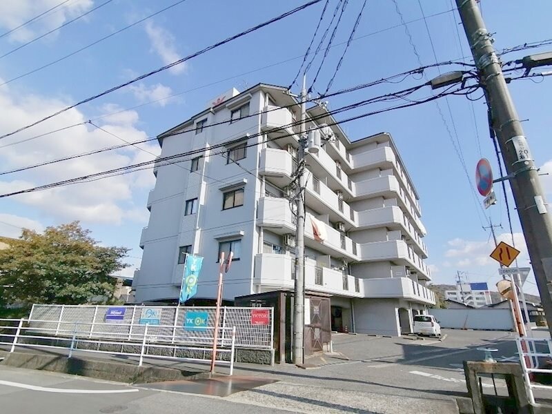 ベネフィス白楽町の物件外観写真