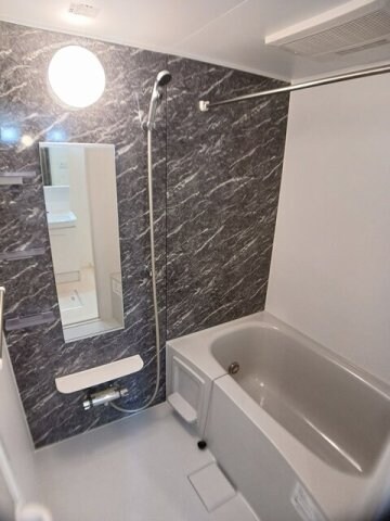 エテルナ　ナリッシュ　Ⅱの物件内観写真