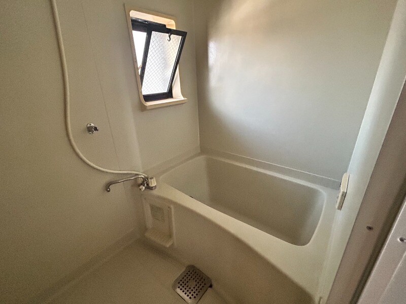 アルフ吉川の物件内観写真