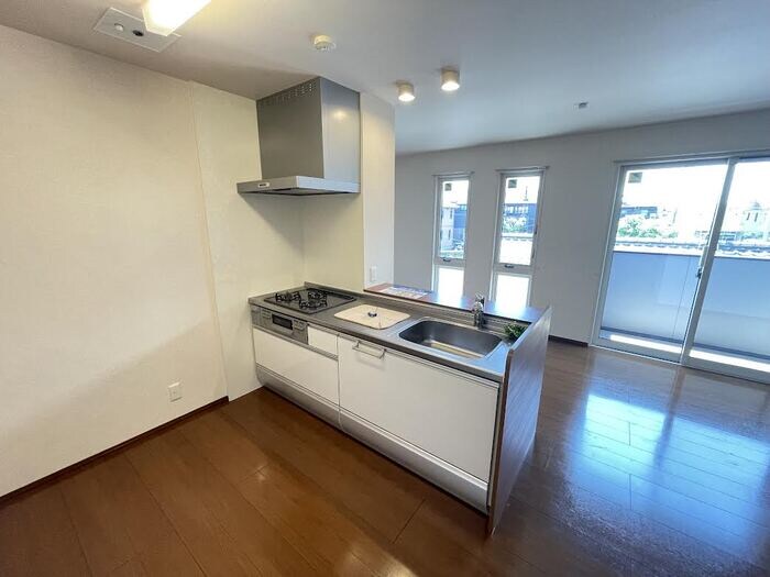 ソリスガーデンの物件内観写真