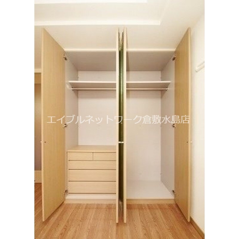 ゼフィランサスの物件内観写真