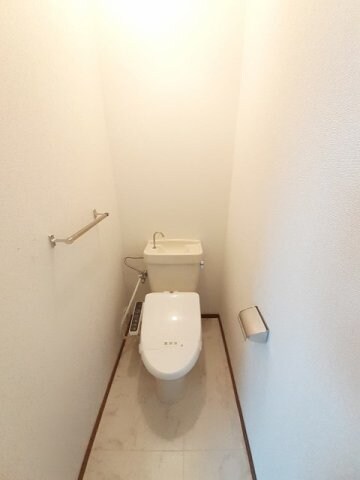 西阿知駅 徒歩19分 2階の物件内観写真