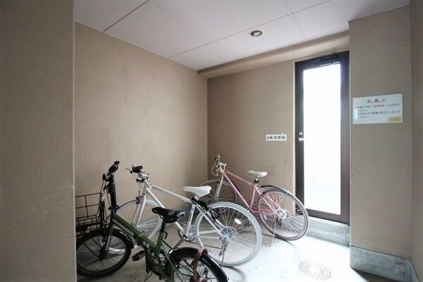 エクセルシオール千代田の物件内観写真