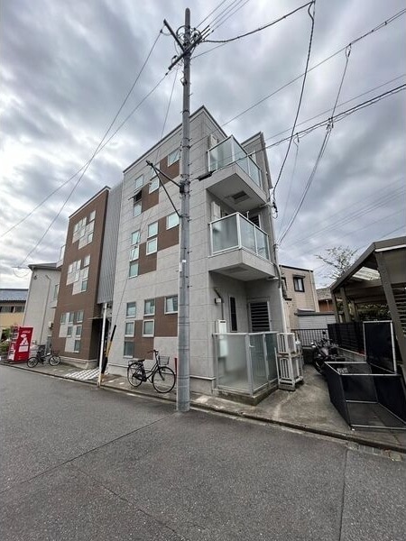 TRIBUTE栄生の物件外観写真