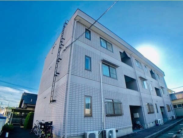 サンハウス横前の物件外観写真