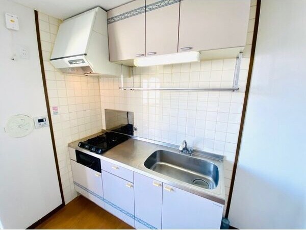 サンハウス横前の物件内観写真