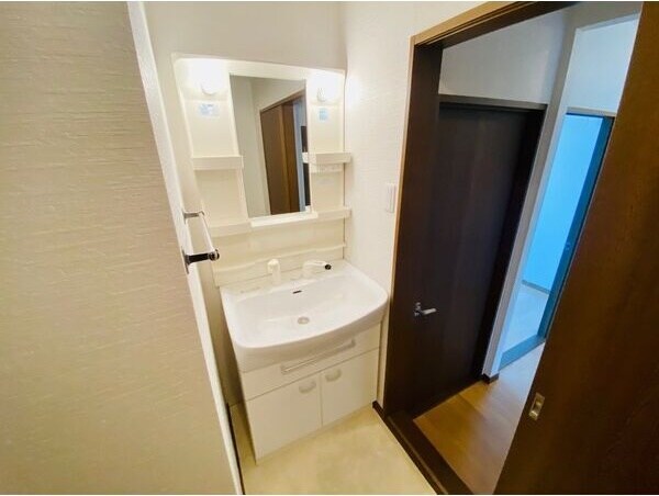 サンハウス横前の物件内観写真