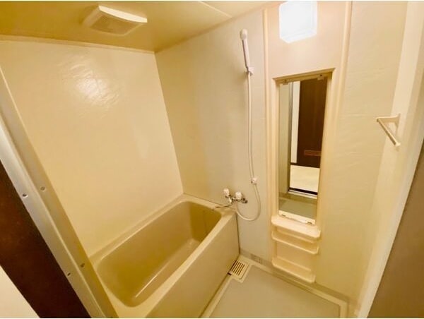 サンハウス横前の物件内観写真