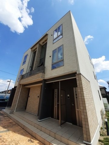 プラシードⅡの物件外観写真