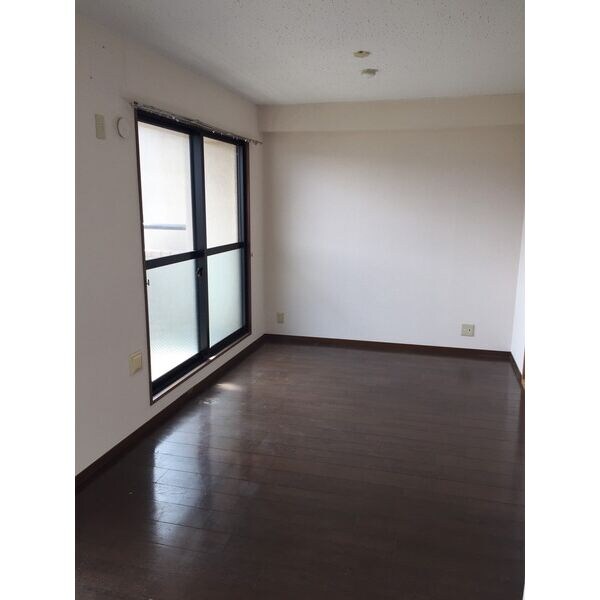 桃山ガーデンヒルズの物件内観写真