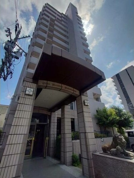 ライオンズマンション名駅西の物件外観写真