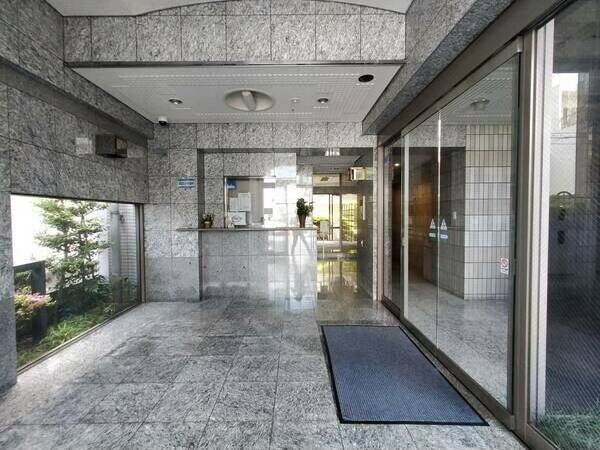 ライオンズマンション名駅西の物件外観写真