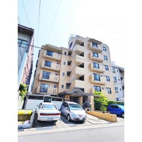 ランドマーク・一社の物件外観写真