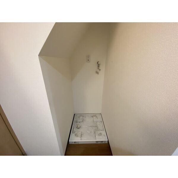 アースクエイク川間の物件内観写真