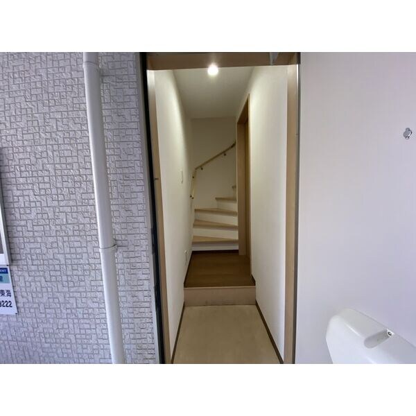 アースクエイク川間の物件内観写真