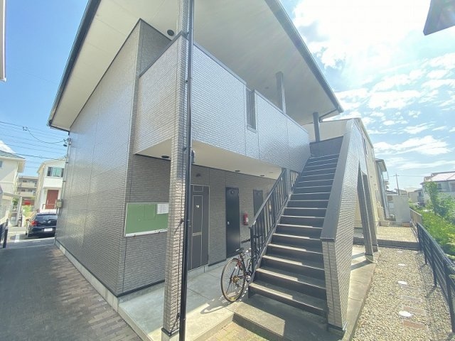 Surplusヴェルデの物件外観写真